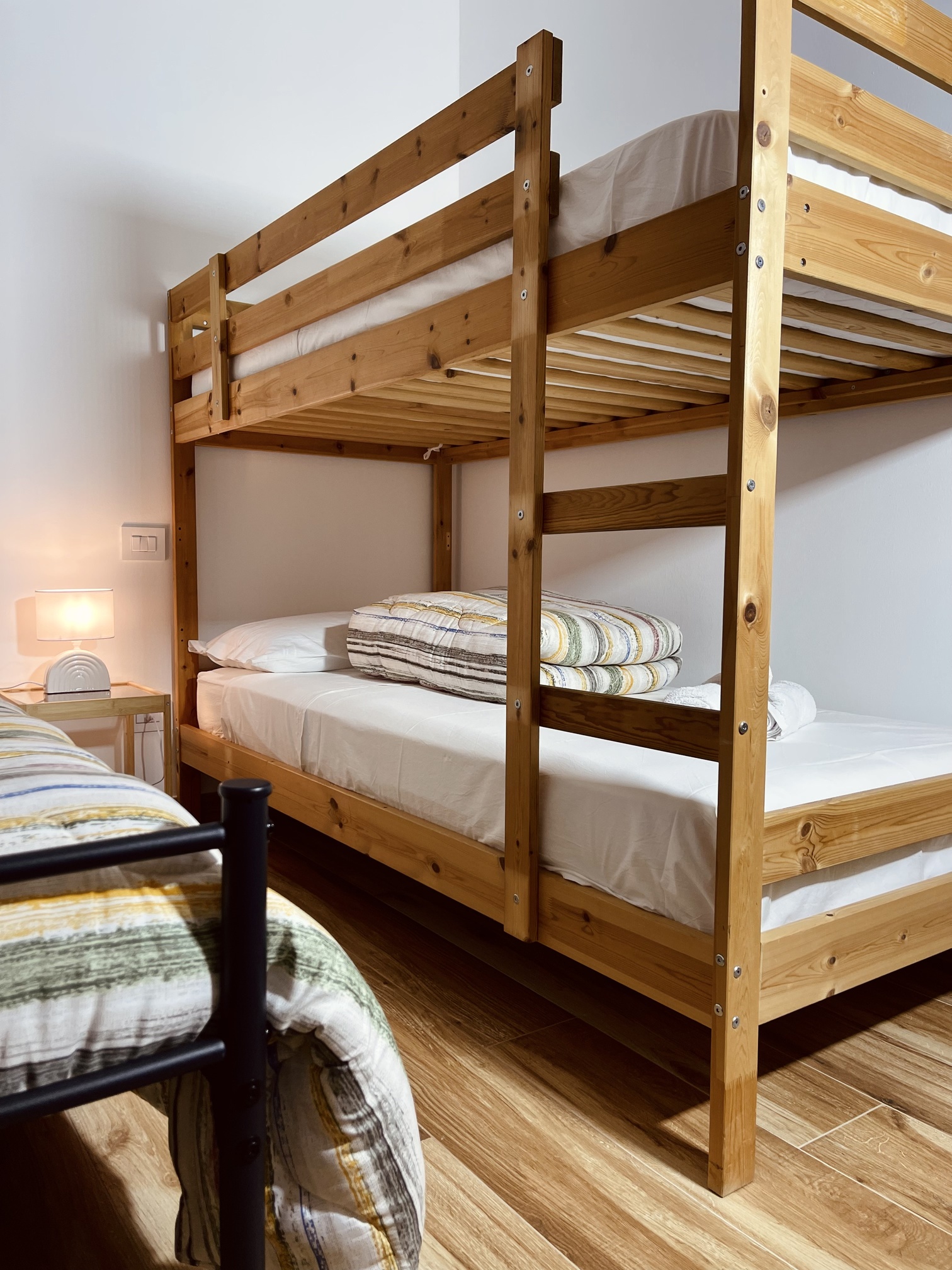 Room 1 Image 3