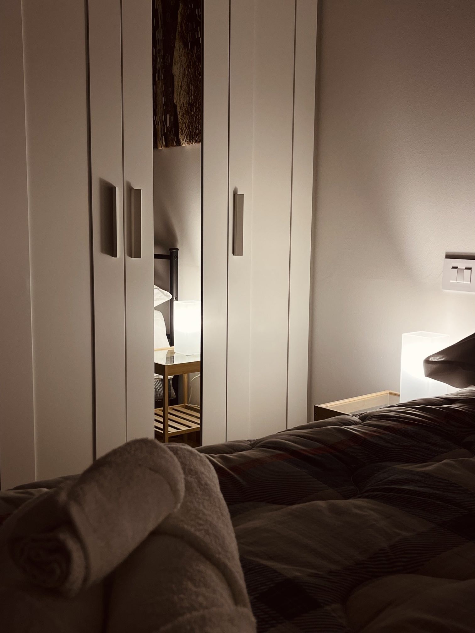 Room 6 Image 6